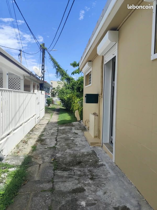 Appartement 2 pièces 30 m² · à Sainte-Marie · 30 m² · 700 €/mois