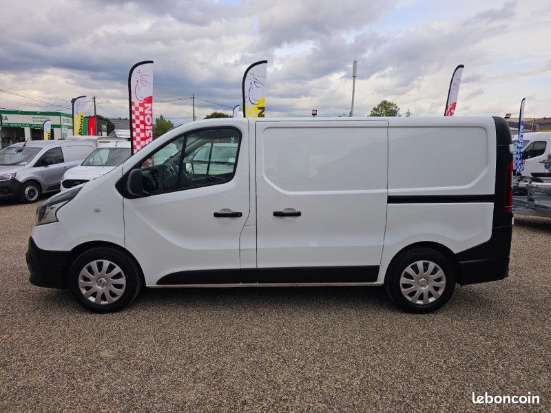 Renault TRAFIC III FG L1H1 1000 1.6 DCI 120CH GRAND CONFORT EURO6 (image 8)