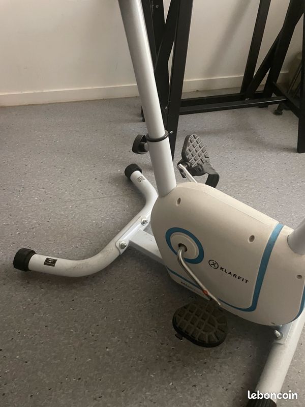 Vends vélo d'appartement Klarfit Vélos