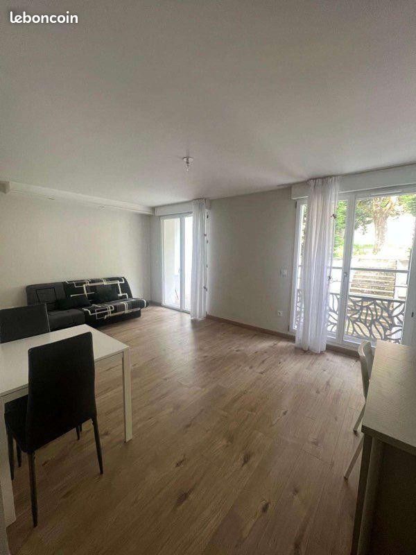 Appartement 1 pièce 36 m² · aux Lilas · 36 m² · 1 050 €/mois