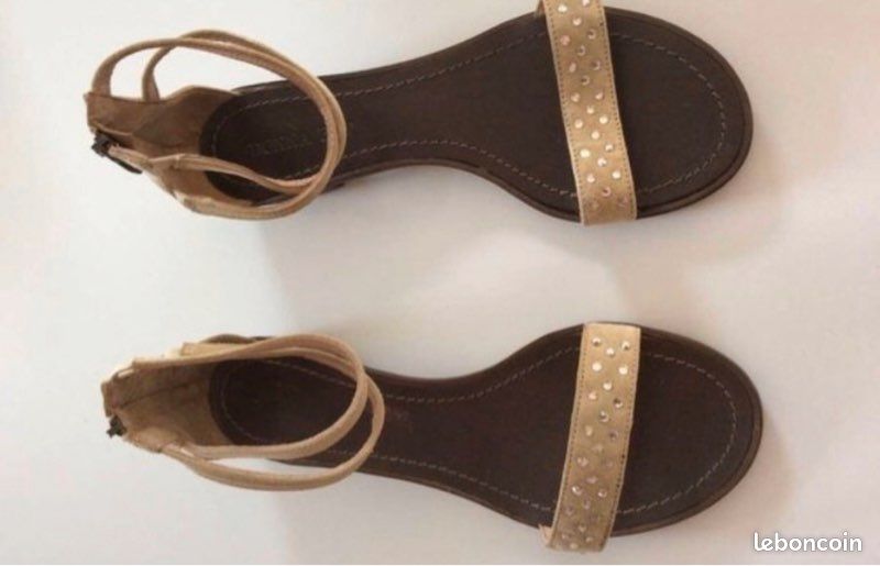 Nus pieds neuf taille 37 (image 2)
