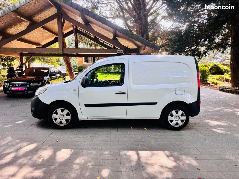 Renault Kangoo 1,5 DCI 95 ch BVM6 médium taille m 2020 – photo 6