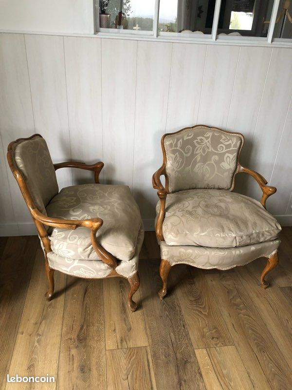 2 fauteuils crapauds Louis XV (image 3)