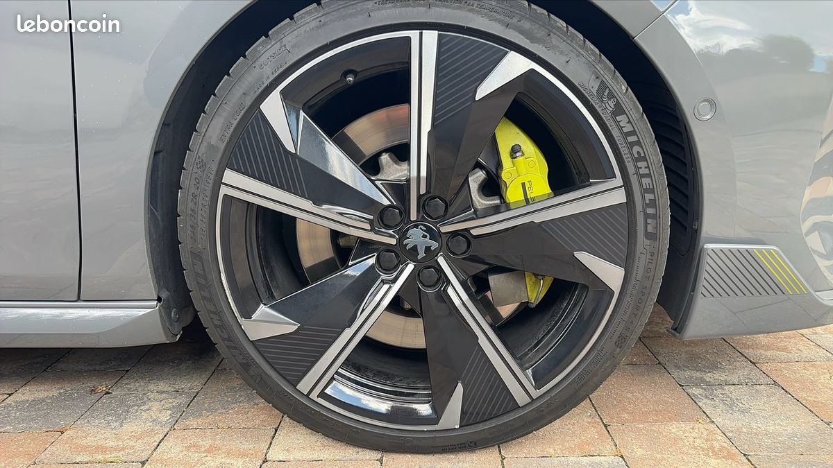 Peugeot 508 1.6 PSE 360 Hybride4 EAT8 Peugeot Sport Engineered (image 17)