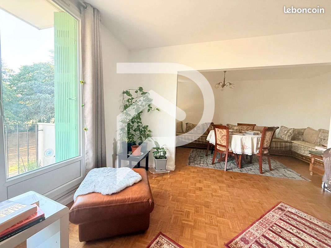 Appartement 4 pièces 83 m² · à Creil · 83 m² · 1 420 000 €