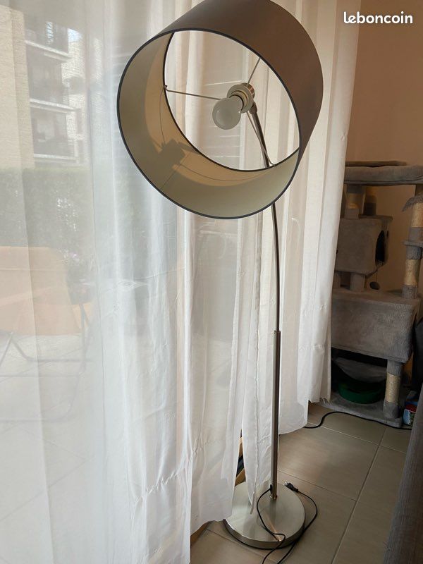 Lampe de salon (image 2)
