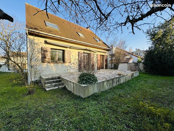 Maison a louer maisons-laffitte - 7 pièce(s) - 135 m2 - Surfyn