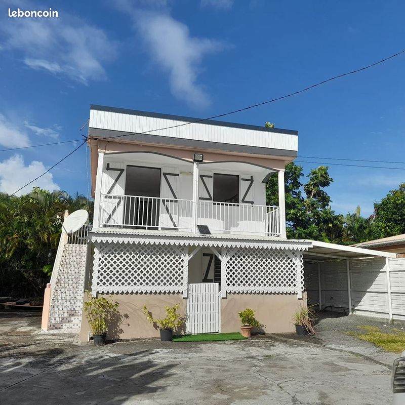 Maison 2 pièces 52 m² · à Saint-François · 52 m² · 850 €/mois