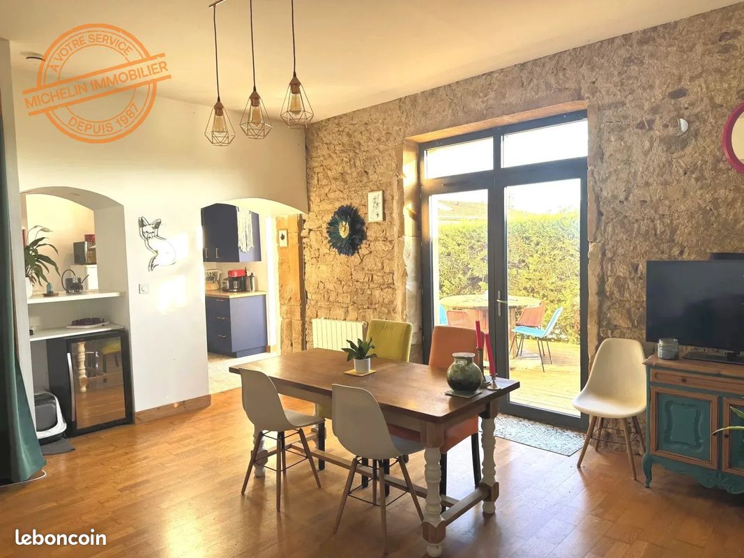 Appartement 3 pièces 59 m² · à Chazay-d'Azergues · 59 m² · 250 000 €