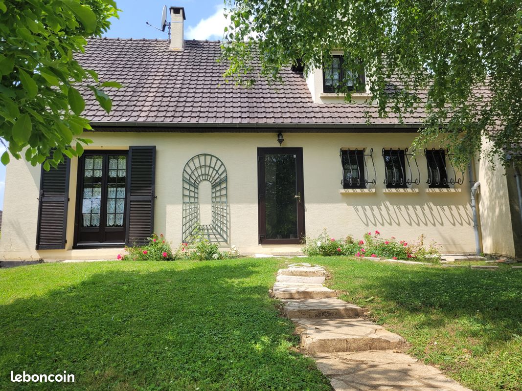 Maison 6 pièces 110 m² · à Dampmart · 110 m² · 350 000 €