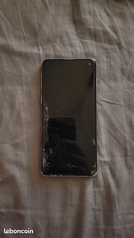 Galaxy S10 pour pièces (image 1)