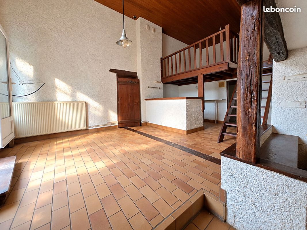 Appartement 3 pièces 79 m² · à Archelange · 79 m² · 88 000 €