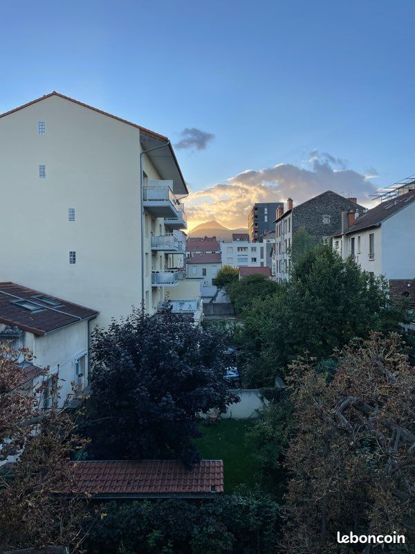 Appartement 3 pièces 52 m² · à Clermont-Ferrand · 52 m² · 700 €