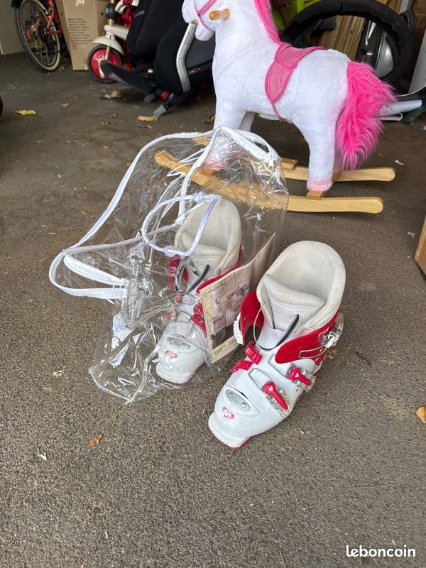 Vends chaussures de ski enfant 33-34 (image 3)