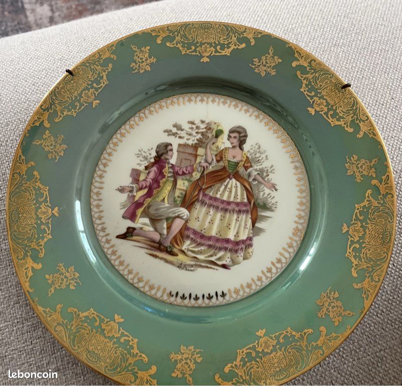 Assiette décorative en porcelaine – Ateliers d’art d’Annet, Limoges (France) (image 5)