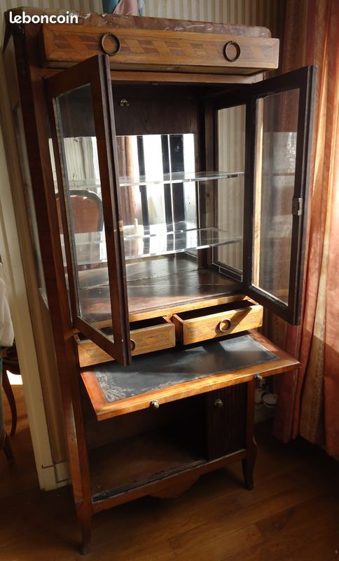 Vitrine secrétaire (image 1)