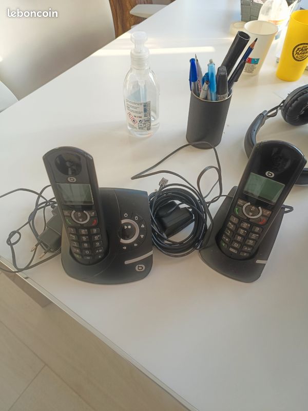 Téléphone fixe (image 1)