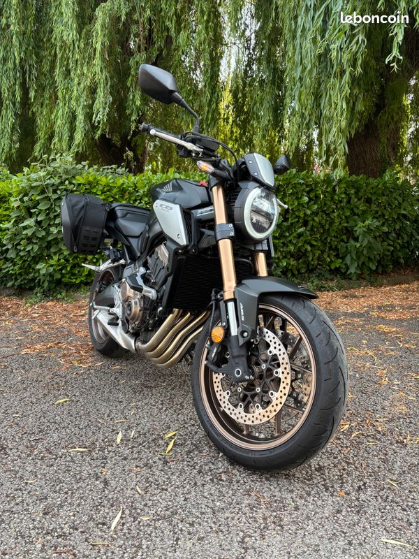 Honda CB 650 R (image 1)