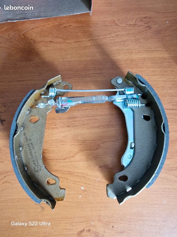 Kit machoire freins arriere dacia,Renault,clio,logan (image 3)