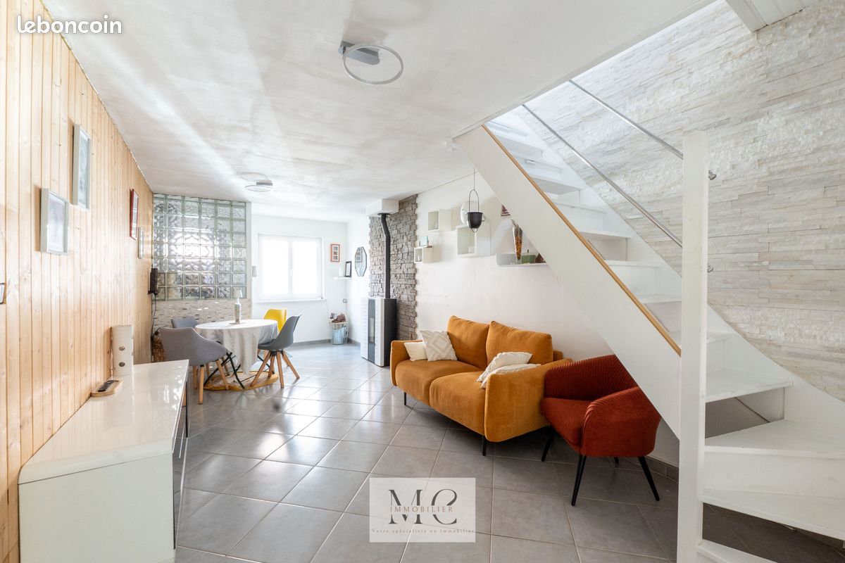 Maison 5 pièces 92 m² · à Sainghin-en-Weppes · 92 m² · 225 000 €