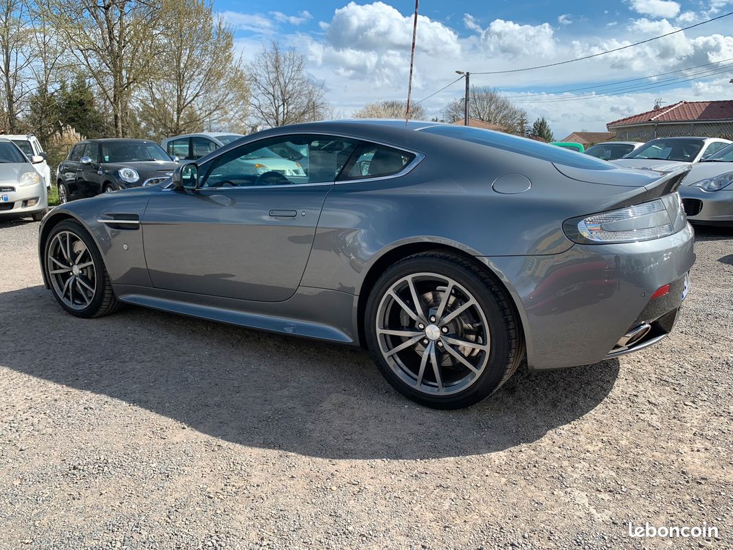 Aston martin v8 vantage s 4.7 436cv sportshift ii 32790km etat hors normes hammerhead silver/carbone (image 11)