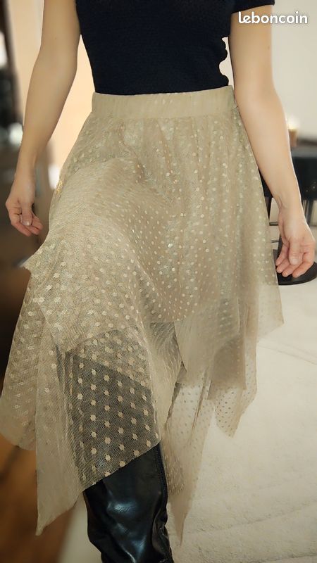 Jupe asymétrique tulle beige NEUVE ÉTIQUETTE Vila 38 40 (image 4)