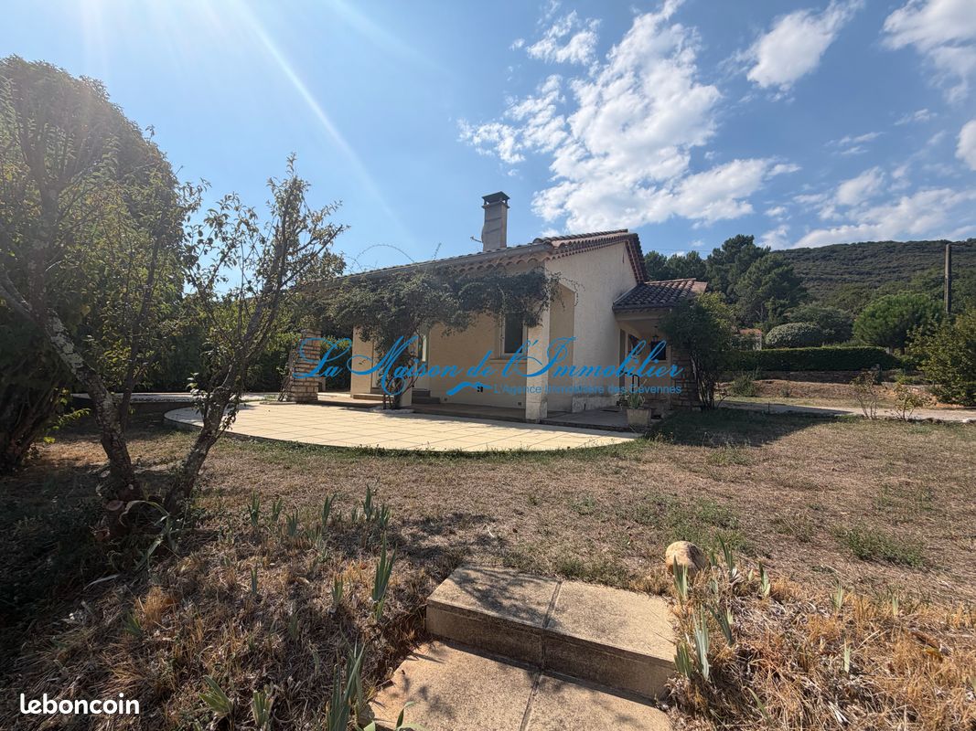 Maison 4 pièces 63 m² · à Mialet · 63 m² · 230 000 €