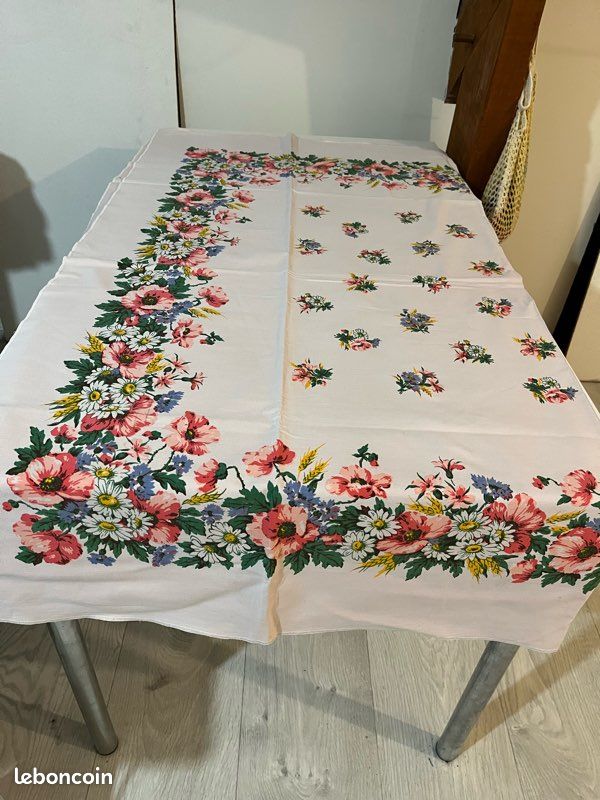 Nappe carrée l.140 x L.140 cm, polycoton antitâche mauve Ambar | Leroy