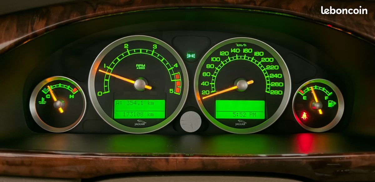 JAGUAR S-TYPE 2.7 D 205 LUXURY BVa (image 27)