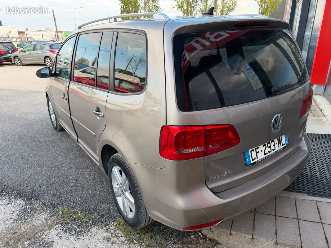 Volkswagen touran i phase 3 match 1.6 tdi 105 cv (image 3)