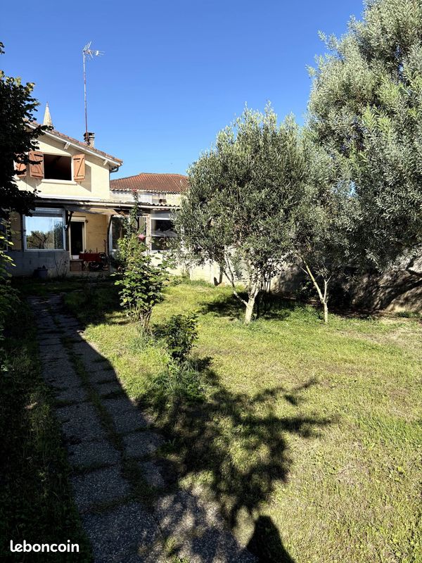Maison 6 pièces 116 m² · à Condom · 116 m² · 179 350 €