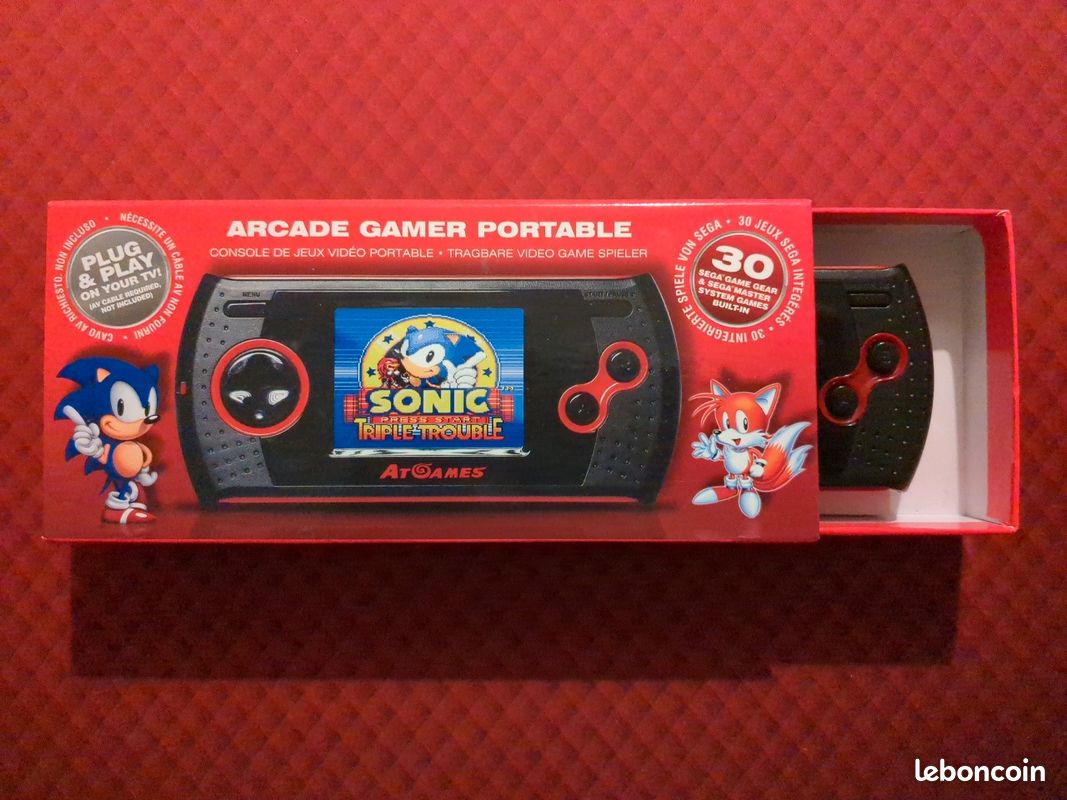 Console portable 30 jeux vidéo rétro AtGames (image 1)