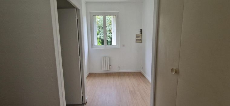 Appartement a louer saint-ouen-l'aumone - 1 pièce(s) - 32 m2 - Surfyn