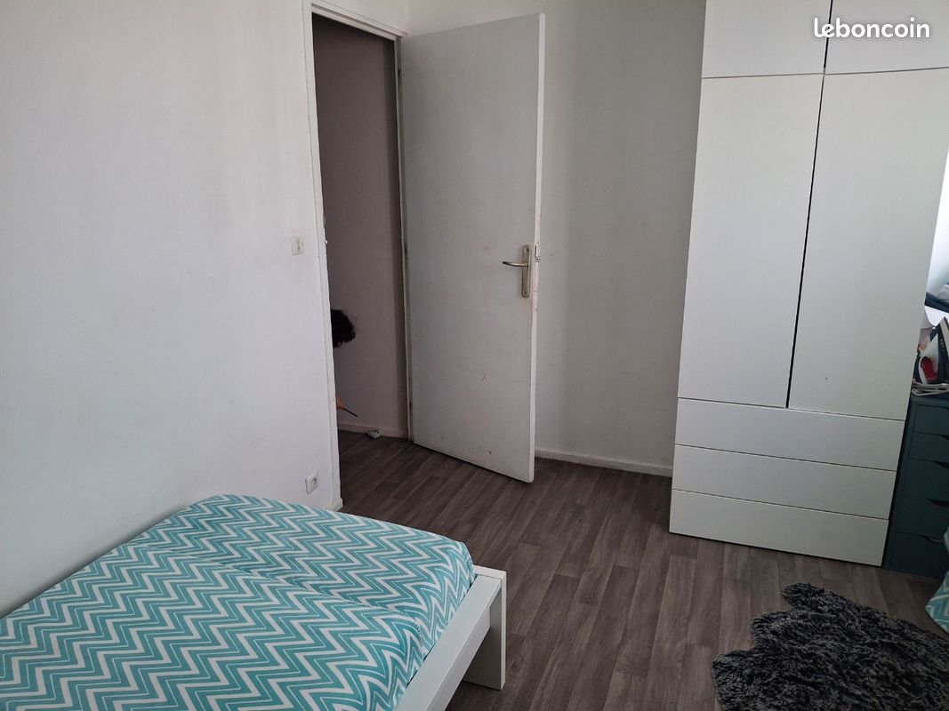 Appartement 4 pièces 82 m² · à Lyon · 82 m² · 450 €
