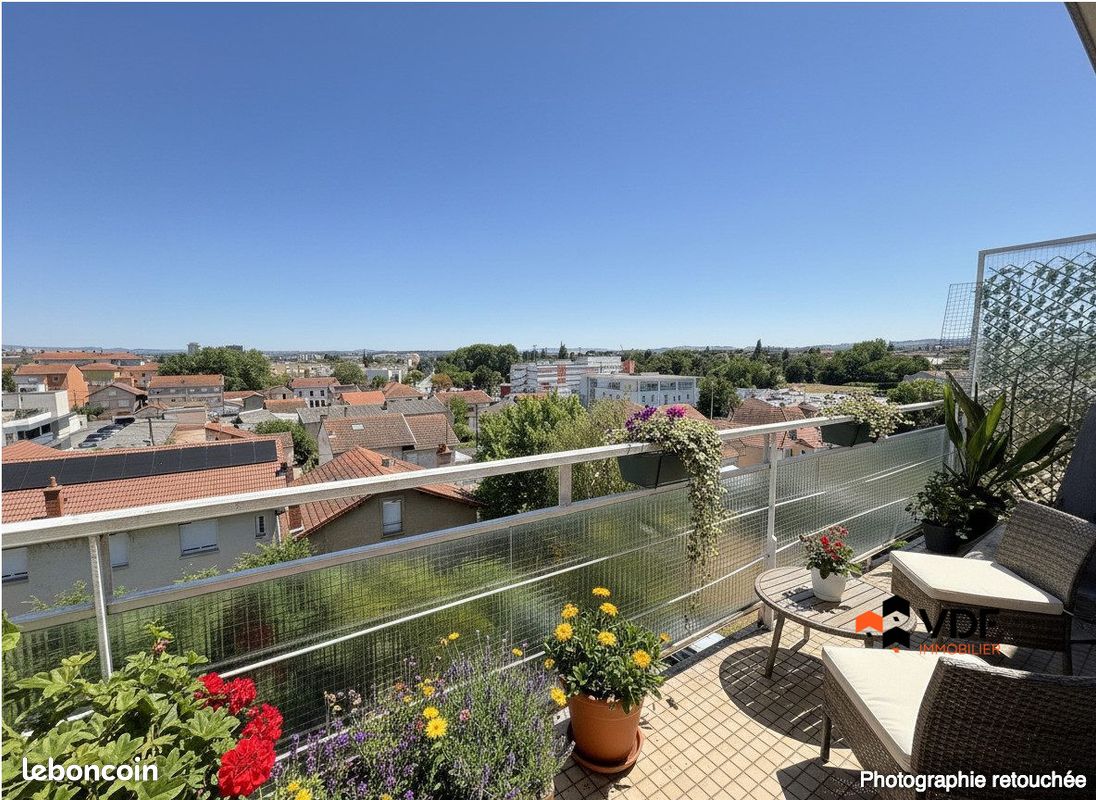 Appartement 3 pièces 62 m² · à Riorges · 62 m² · 85 000 €