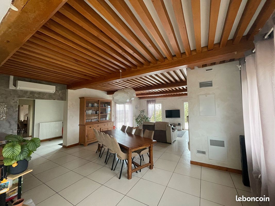 Villa 9 pièces 270 m² (image 8)