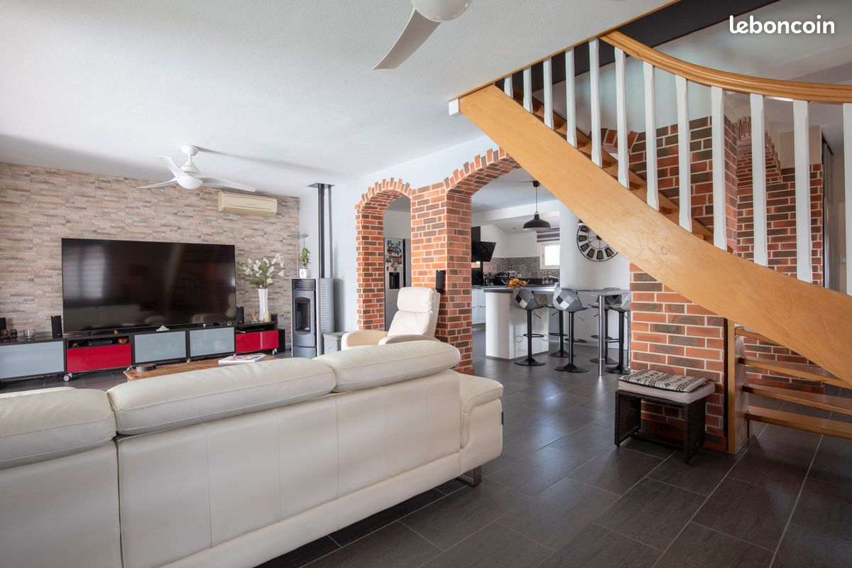 Maison 6 pièces 154 m² · à Grenade · 154 m² · 469 000 €
