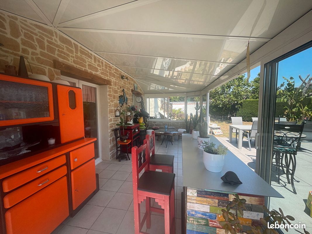 Maison 5 pièces 157 m² · à Saint-Christophe-du-Ligneron · 157 m² · 357 500 €