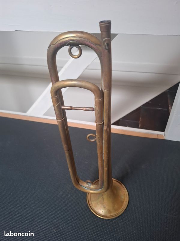 Instrument clairon de la guerre (image 1)