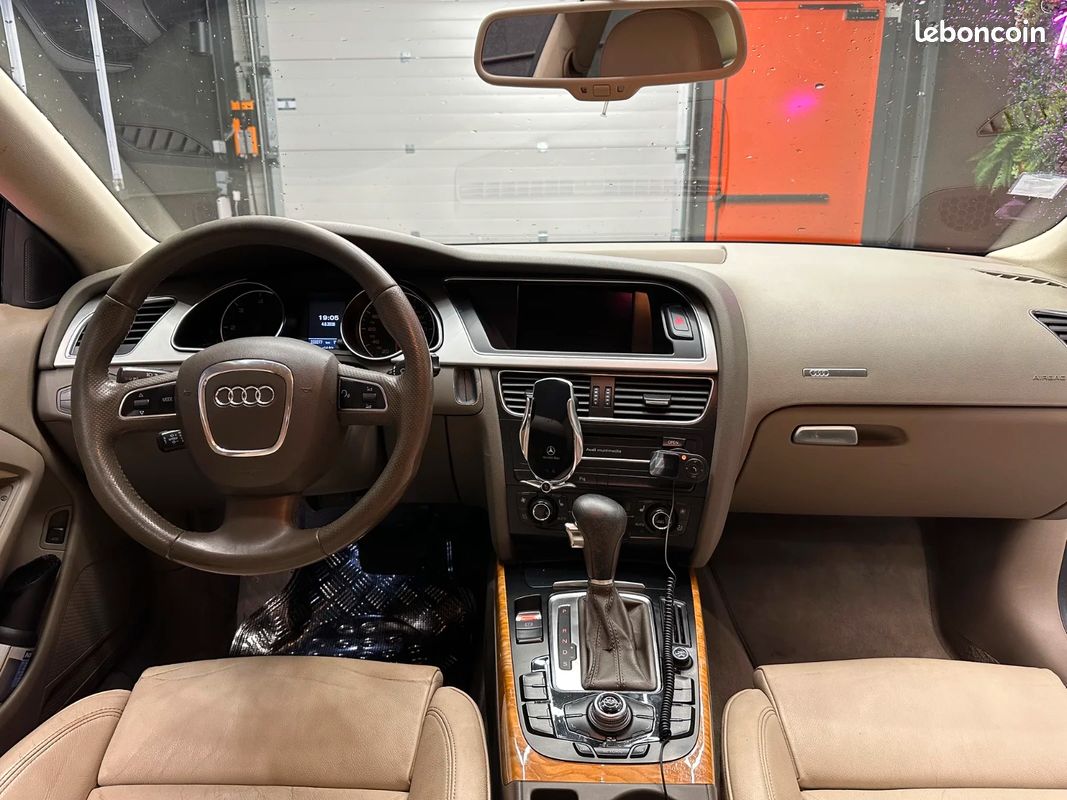AUDI A5 2.7 V6 TDI 190 DPF Ambition Luxe Multitronic A (image 12)