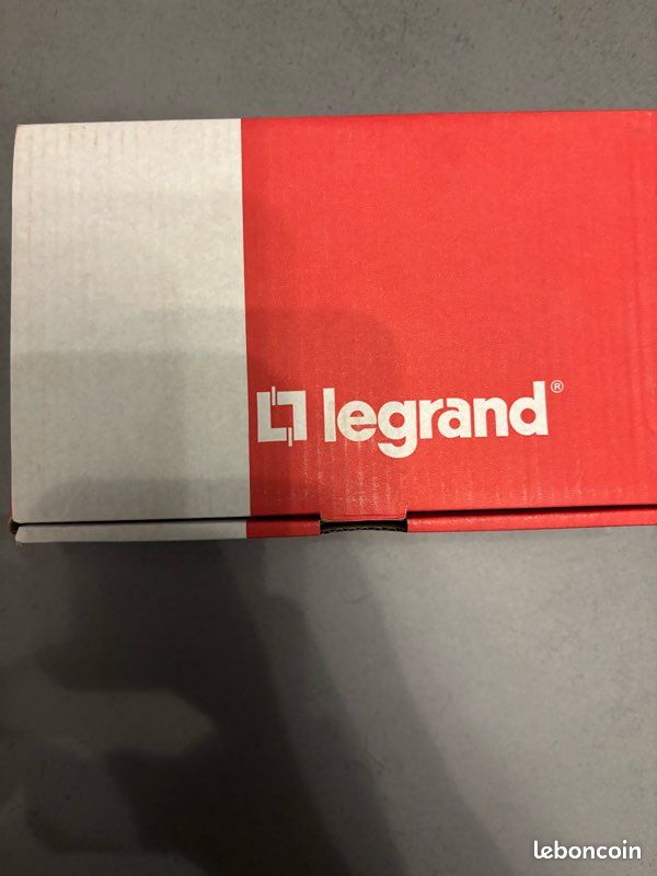 Disjoncteur non differenciel Legrand (image 1)