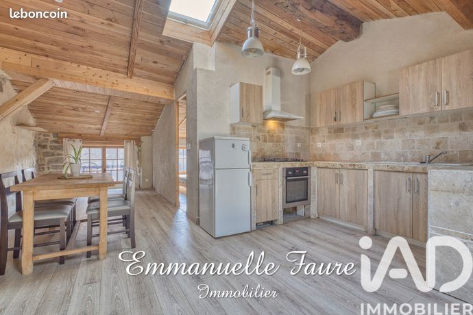 Maison 6 pièces 140 m²