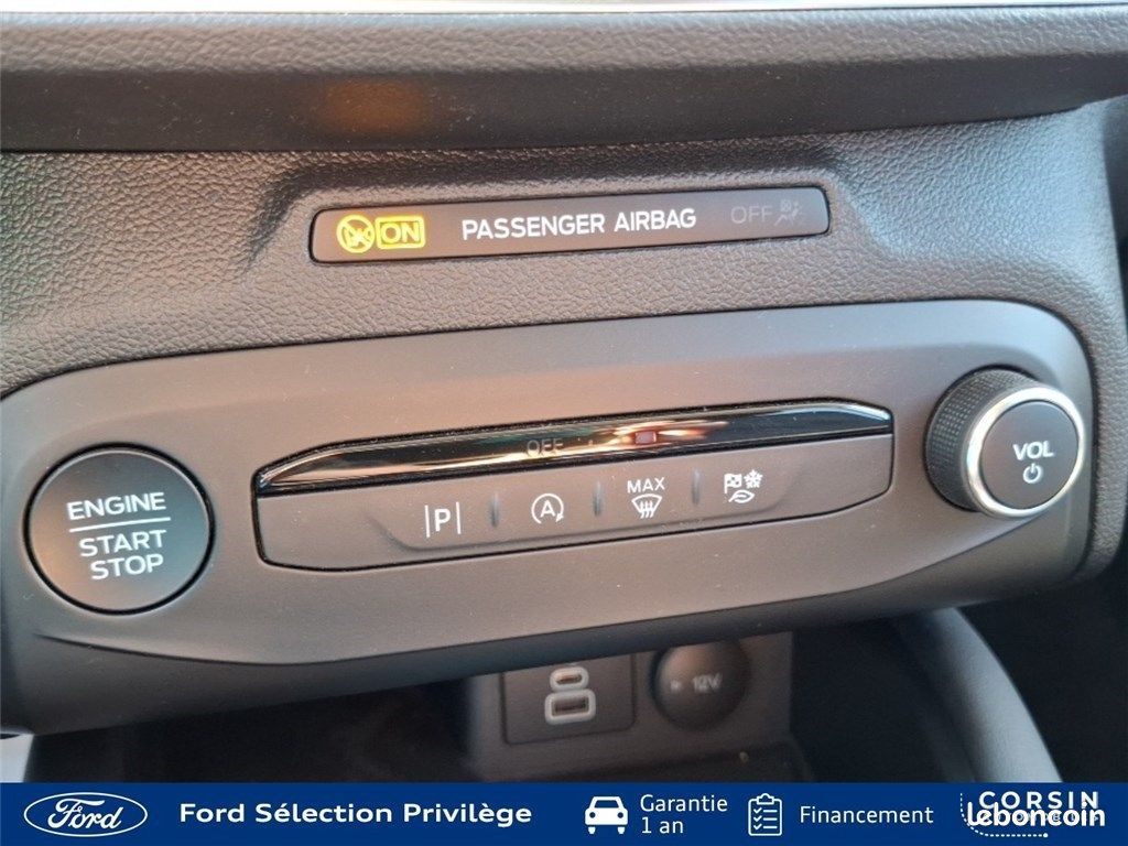 Ford Focus IV 1.0 ECOBOOST 125 S&S MHEV Titanium X Business (image 16)