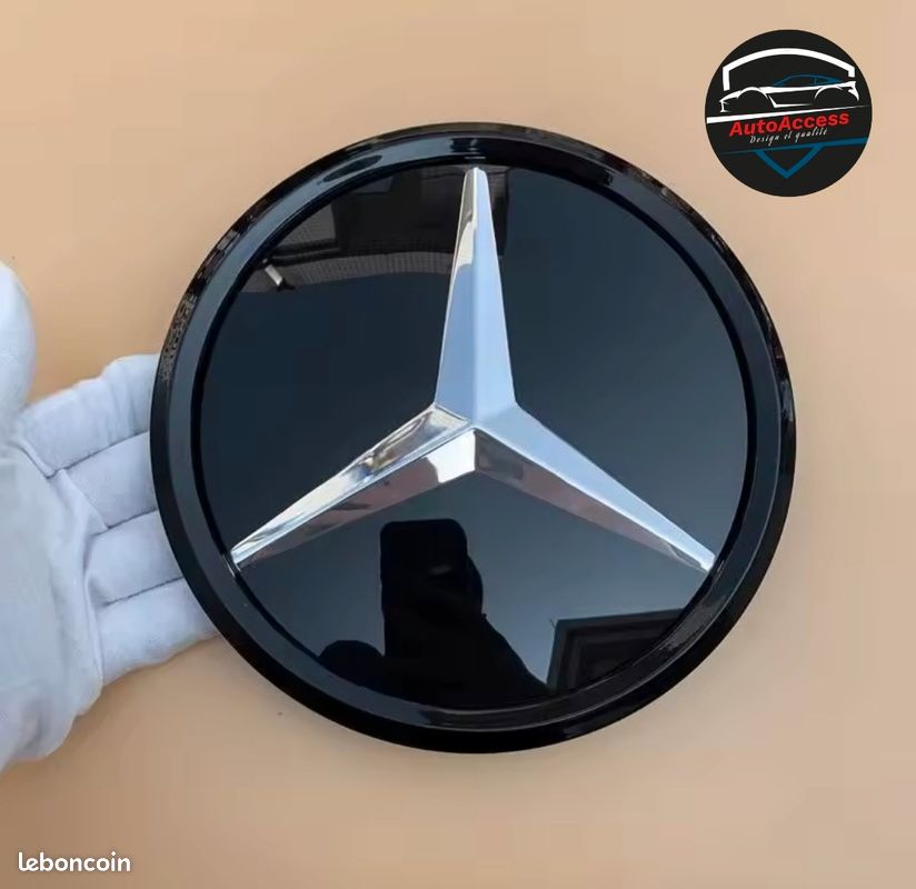 Logo Mercedes Calandre Classe A C W205 CLA W117 C117 2012-2019 Noir Chrome qualité premium (image 1)