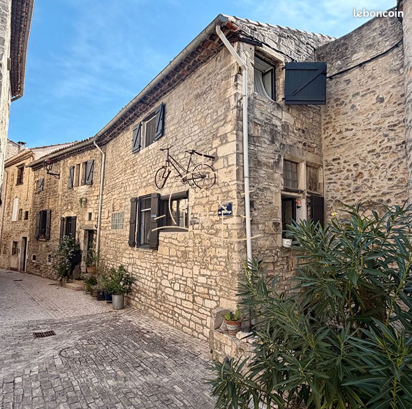 Maison 5 pièces 127 m² · à Barjac · 127 m² · 255 000 €