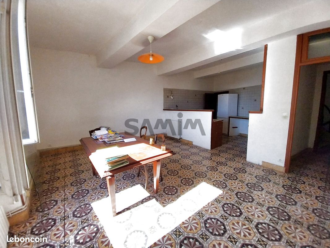 Maison 4 pièces 147 m² · à Saint-Hippolyte-du-Fort · 147 m² · 119 000 €