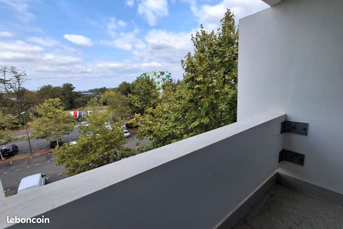 Appartement 4 pièces 79 m² · à Lormont · 79 m² · 127 000 €