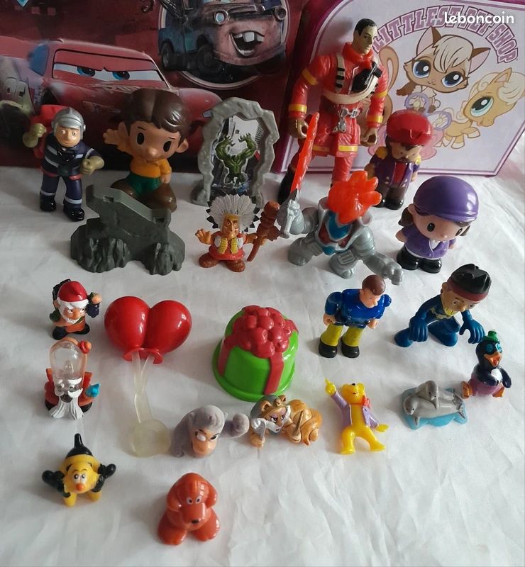 Lot de diverses figurines pour enfants (image 1)