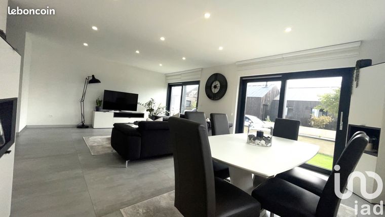 Maison 5 pièces 143 m²