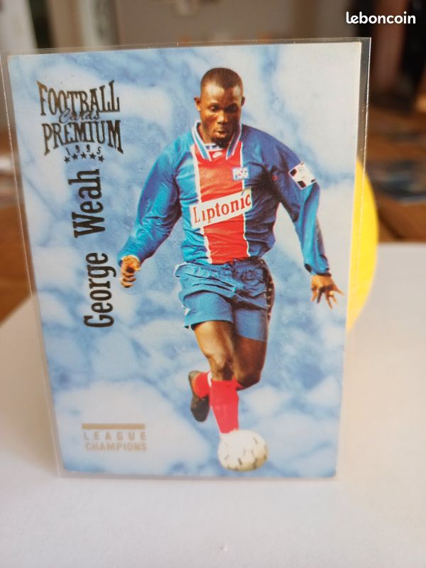 Autocollant Panini Foot 1991 George Weah #126 - Noté PSA 3 - Rare (Pop 1/11)